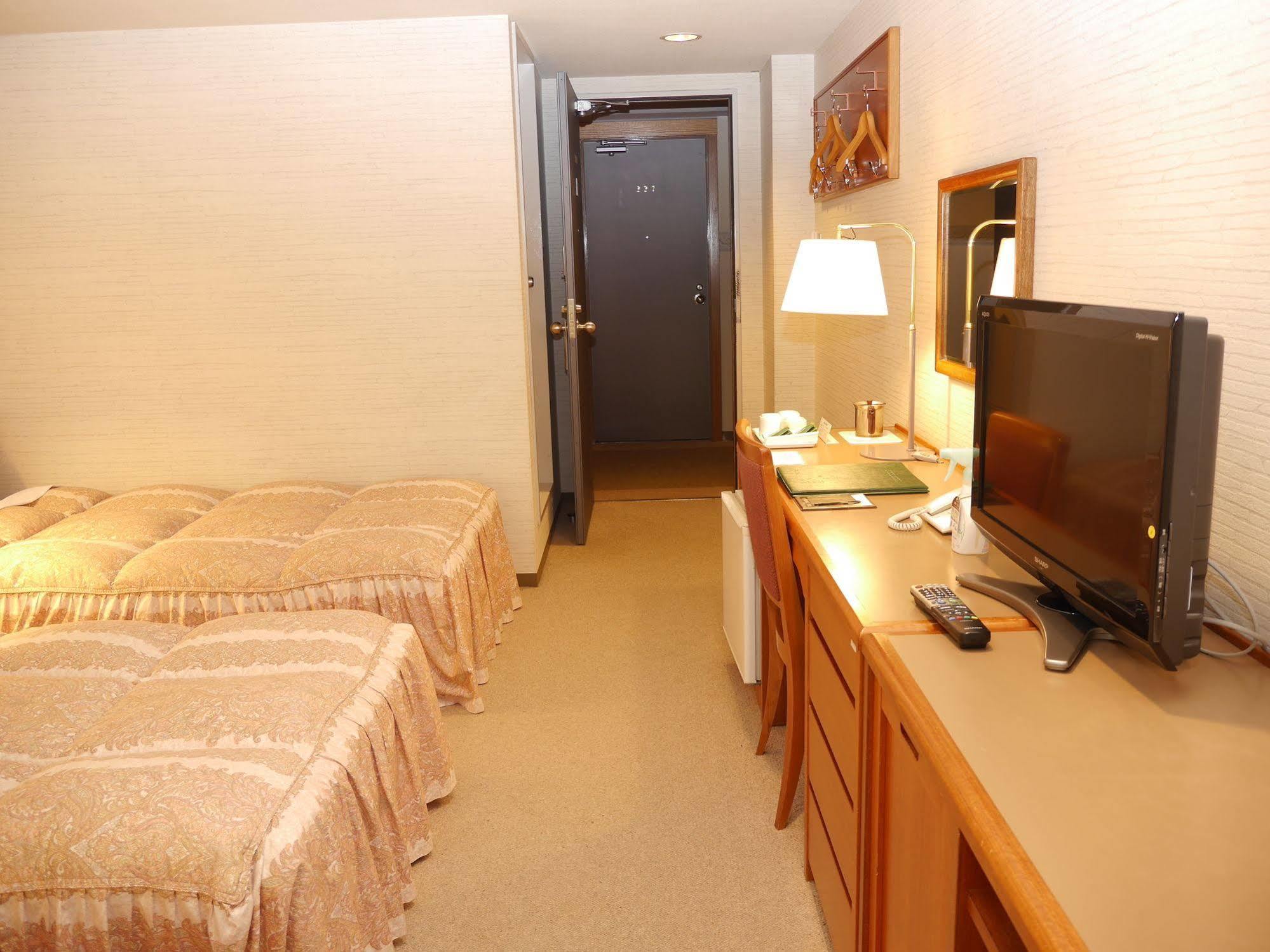Yamanakako-Asahigaoka-Onsen Hotel Seikei 外观 照片